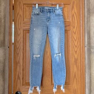 Hidden skinny jeans, size 26